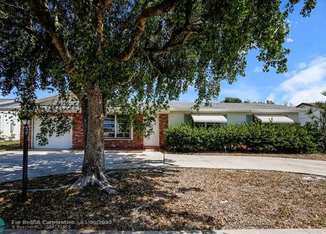 Property at 2607 Bahia Rd, West Palm Beach, FL 33406, 4 beds, 2 baths