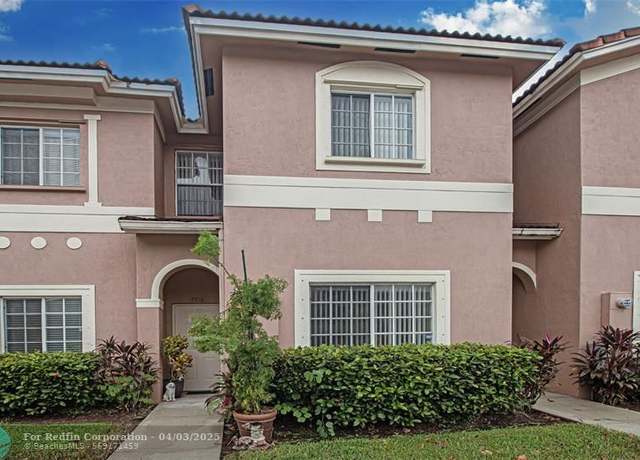 Property at 7918 Catalina Cir #7918, Tamarac, FL 33321, 3 beds, 2.5 baths