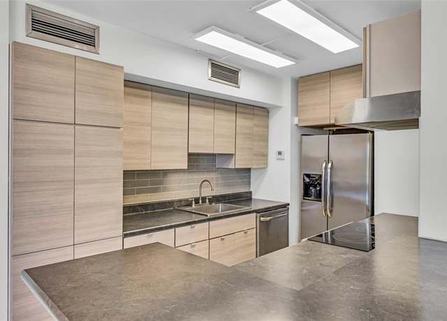 Property at 1050 SE 15th St #404, Fort Lauderdale, FL 33316, 1 bed, 1 bath