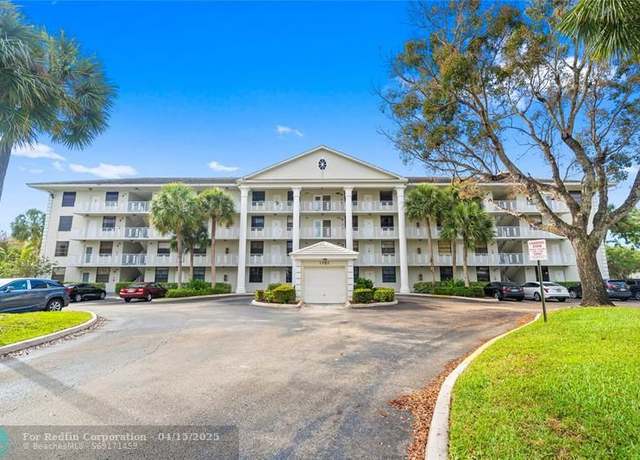 Property at 1707 Whitehall Dr #206, Davie, FL 33324, 2 beds, 2 baths