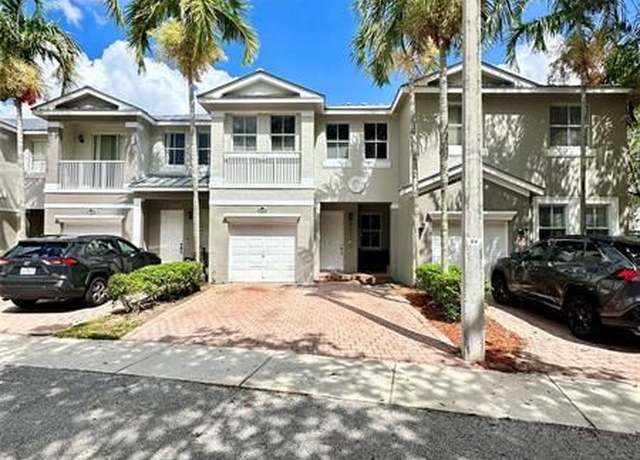 Property at 2310 Shoma Ln, Royal Palm Beach, FL 33414, 4 beds, 2.5 baths