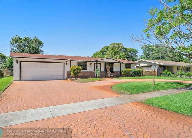 Property at 4421 NW 3rd Pl, Plantation, FL 33317, 3 beds, 2 baths