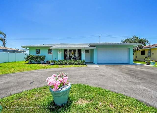 Property at 430 SE 5th St, Pompano Beach, FL 33060, 2 beds, 2 baths