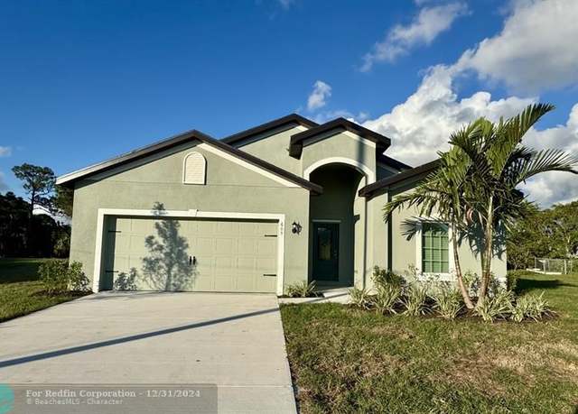 Property at 605 SE Delancey Ln, Port St. Lucie, FL 34984, 4 beds, 2 baths