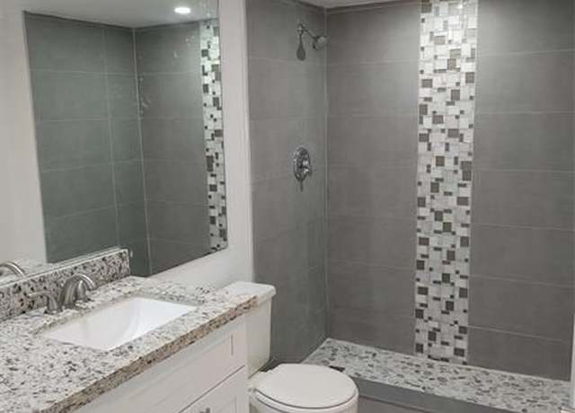 Property at 12900 SW 7th Ct Unit 410B, Pembroke Pines, FL 33027, 1 bed, 1.5 baths