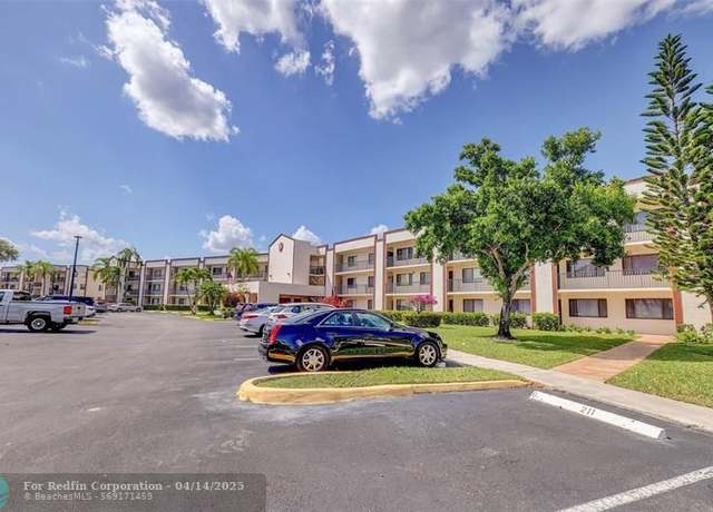 Property at 9633 N Belfort Cir #110, Fort Lauderdale, FL 33321, 2 beds, 2 baths