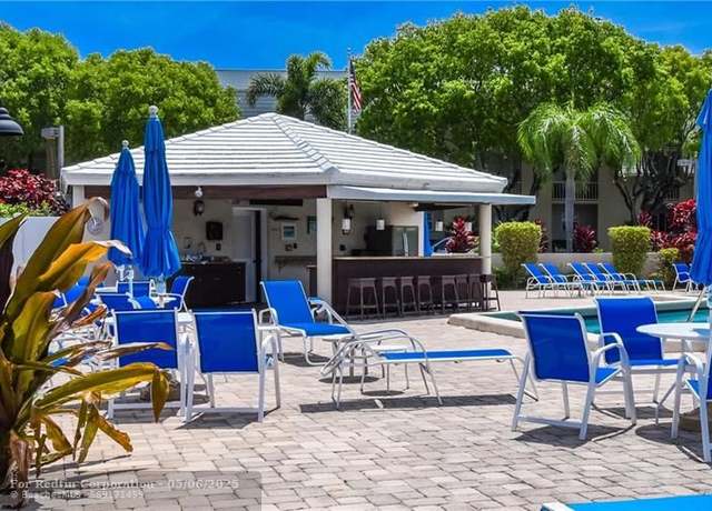 Property at 775 Jeffery St #303, Boca Raton, FL 33487, 1 bed, 1.5 baths