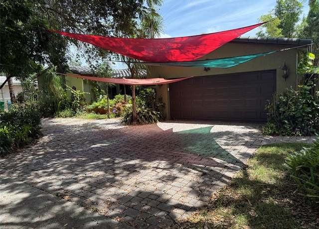 Property at 8918 SW 49th Ct, Cooper City, FL 33328, 4 beds, 2 baths