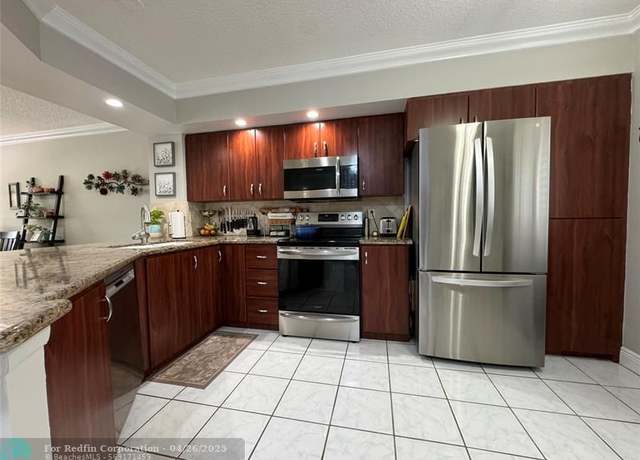 Property at 2221 Cypress Island Dr #101, Pompano Beach, FL 33069, 2 beds, 2 baths