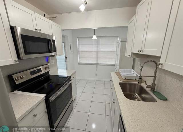 Property at 8405 NW 61st St Unit D208, Tamarac, FL 33321, 1 bed, 1.5 baths