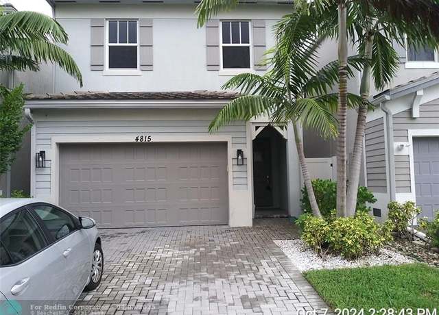 Property at 4815 NW 48th Ter, Tamarac, FL 33319, 3 beds, 2.5 baths