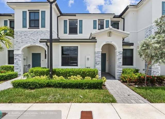 Property at 28637 SW 132nd Ct #28637, Homestead, FL 33033, 3 beds, 3 baths