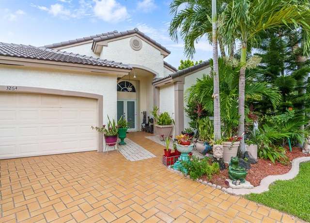 Property at 3264 NW 22nd Ave, Oakland Park, FL 33309, 3 beds, 2 baths