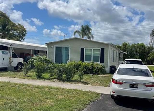 Property at 2924 SW 53rd St, Fort Lauderdale, FL 33312, 2 beds, 2 baths