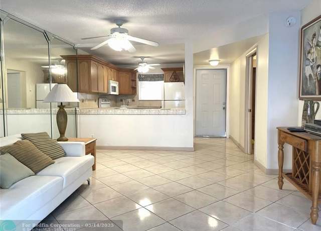 Property at 630 Tennis Club Dr #307, Fort Lauderdale, FL 33311, 2 beds, 2 baths