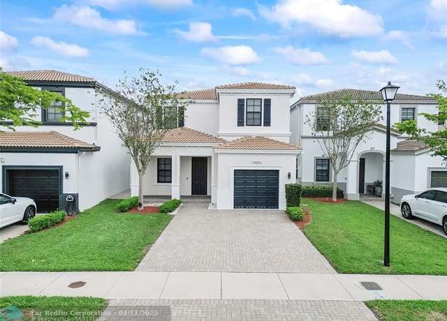 Property at 19293 NE 8th Ct, Miami, FL 33179, 3 beds, 2.5 baths