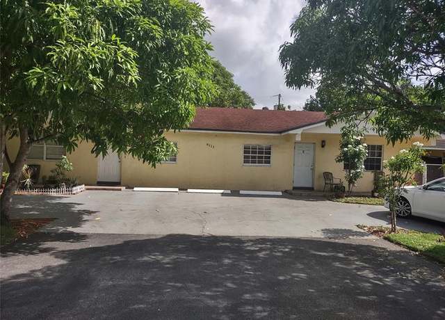 Property at 6111 SW 32nd St, Miramar, FL 33023, 6 beds, 4 baths