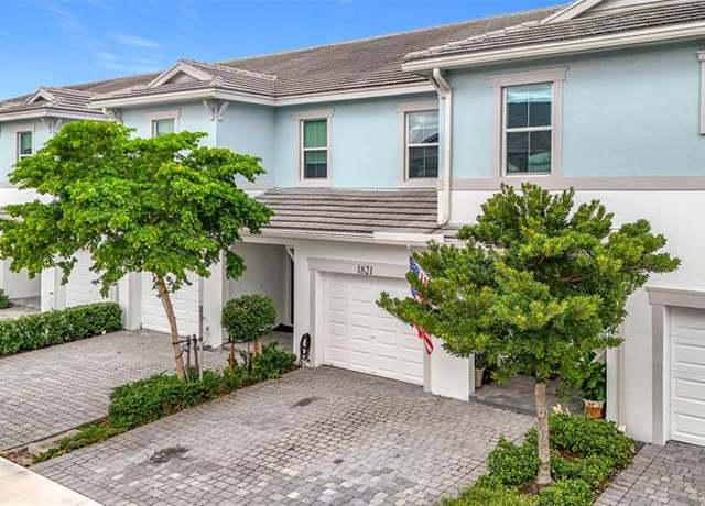 Property at 1821 Sandpiper Pointe Pl #1821, Deerfield Beach, FL 33442, 3 beds, 2.5 baths
