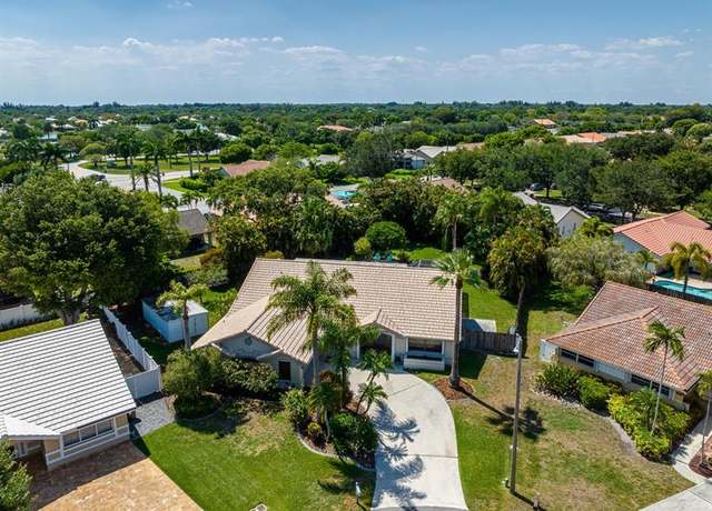 Property at 6453 Abotts Mill Ave, Davie, FL 33331, 3 beds, 2 baths