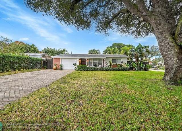 Property at 2011 N 56th Way, Hollywood, FL 33021, 3 beds, 1.5 baths