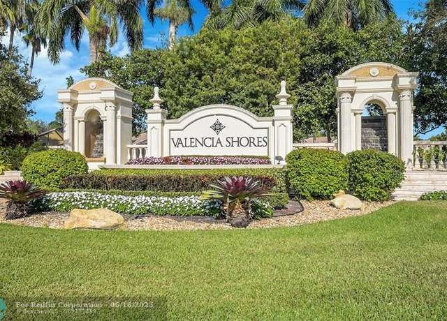 Property at 7756 Kingsley Palm Ter, FL 33467, 3 beds, 2.5 baths