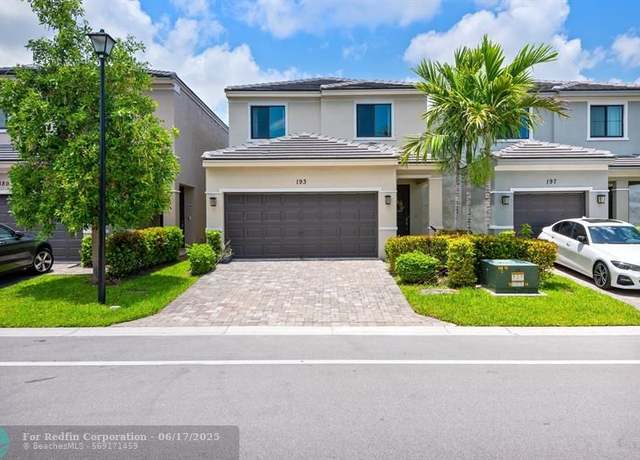 Property at 193 NW 36th Ave, Pompano Beach, FL 33069, 3 beds, 2.5 baths