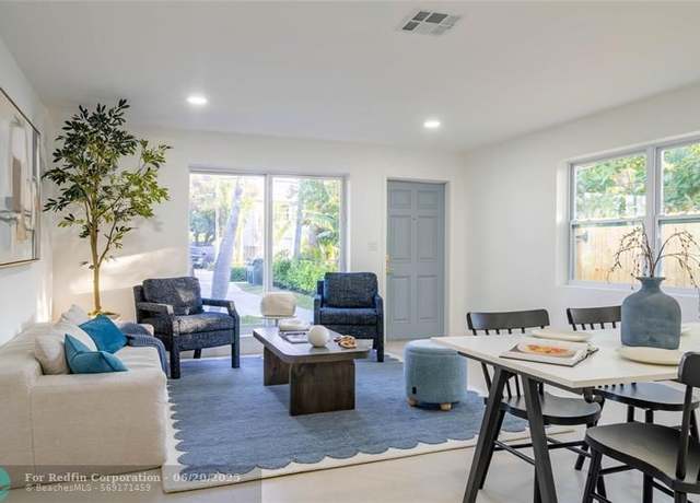 Property at 770 NE 34th Ct, Oakland Park, FL 33334, 2 beds, 2 baths