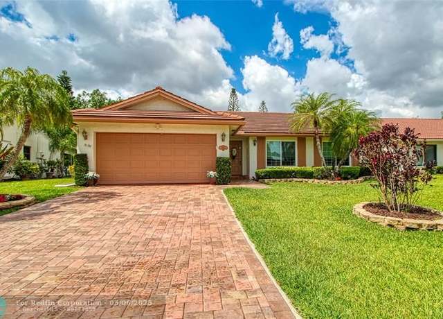 Property at 7944 Cloverfield Cir, Boca Raton, FL 33433, 3 beds, 2 baths