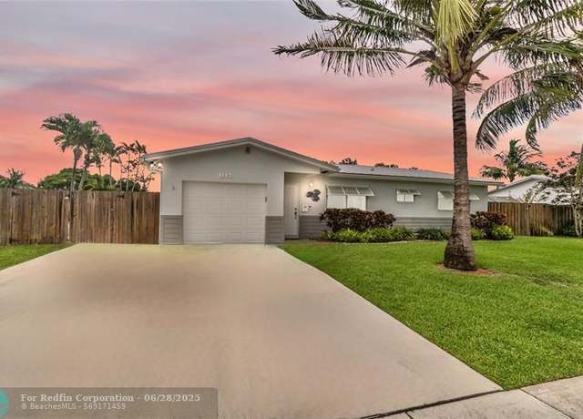 Property at 1236 SW 16th Ave, Boca Raton, FL 33486, 2 beds, 2 baths