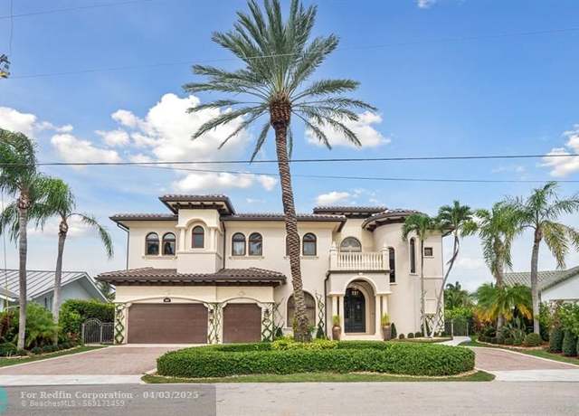 Property at 4050 NE 30th Ave, Lighthouse Point, FL 33064, 5 beds, 4.5 baths