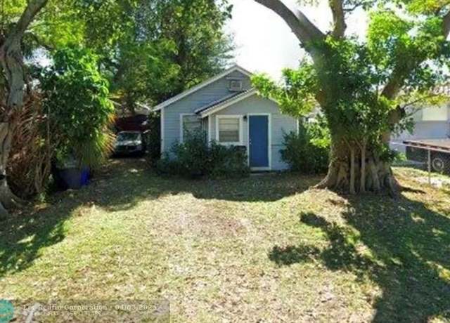 Property at 1846 Dixieanna St, Hollywood, FL 33020, 2 beds, 1 bath