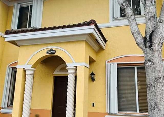 Property at 2622 SE 14th Ave #305, Homestead, FL 33035, 3 beds, 2.5 baths