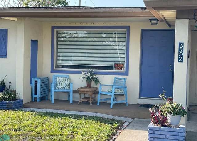 Property at 3202 Taft St, Hollywood, FL 33021, 3 beds, 2 baths
