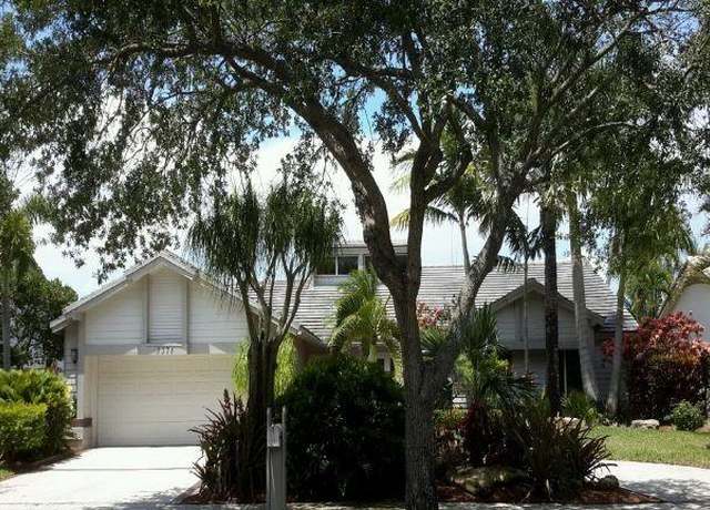 Property at 3375 Dockside Dr, Cooper City, FL 33026, 4 beds, 3 baths