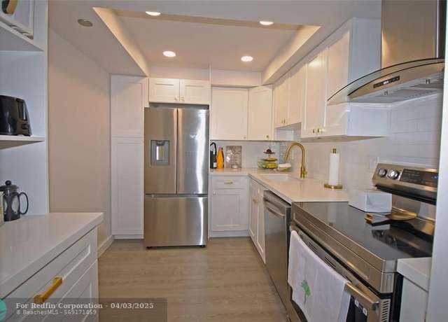 Property at 1100 Saint Charles Pl #521, Pembroke Pines, FL 33026, 2 beds, 2 baths