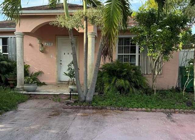 Property at 253 SW 4th St, Dania, FL 33004, 3 beds, 2.5 baths