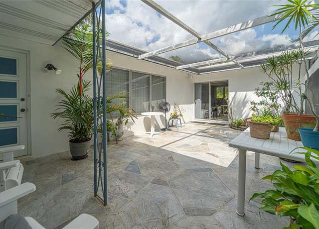 Property at 131 SW 58th Ave, Plantation, FL 33317, 4 beds, 2 baths