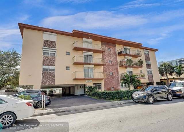 Property at 2010 Fillmore St #202, Hollywood, FL 33020, 1 bed, 1.5 baths