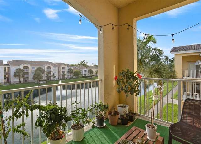Property at 2620 S University Dr #310, Davie, FL 33328, 3 beds, 2 baths