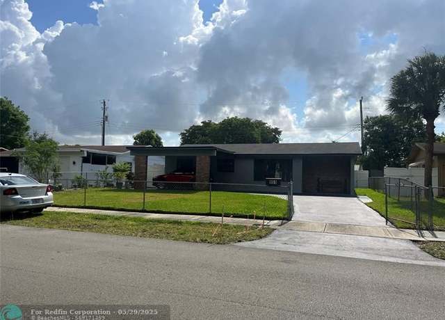 Property at 951 N 66th Ter, Hollywood, FL 33024, 3 beds, 2 baths