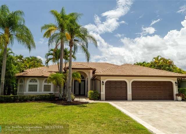Property at 5164 Kensington Cir, Coral Springs, FL 33076, 6 beds, 4 baths