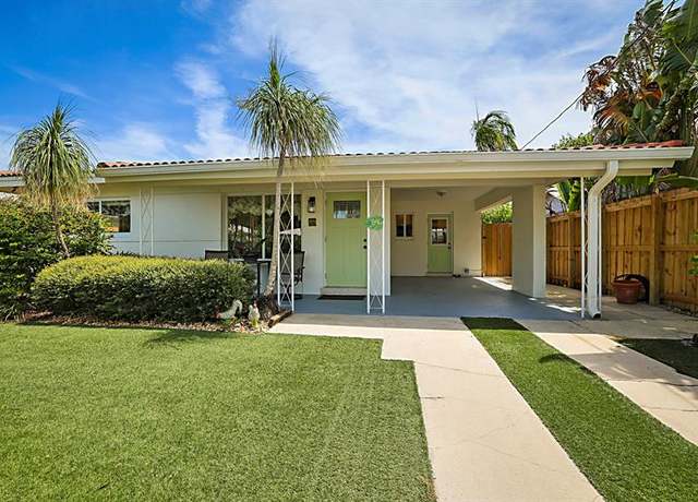 Property at 846 NE 34th St, Oakland Park, FL 33334, 2 beds, 1 bath