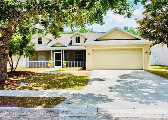 Property at 4147 Kingsfield Dr, Parrish, FL 34219, 4 beds, 2 baths