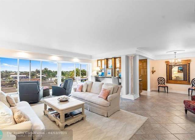 Property at 3050 NE 47th Ct #403, Fort Lauderdale, FL 33308, 2 beds, 2 baths