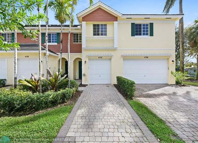 Property at 4792 Sundance Way #4792, Davie, FL 33328, 3 beds, 2.5 baths