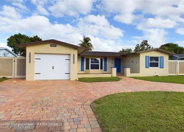 Property at 2231 NW 93rd Way, Pembroke Pines, FL 33024, 3 beds, 2 baths