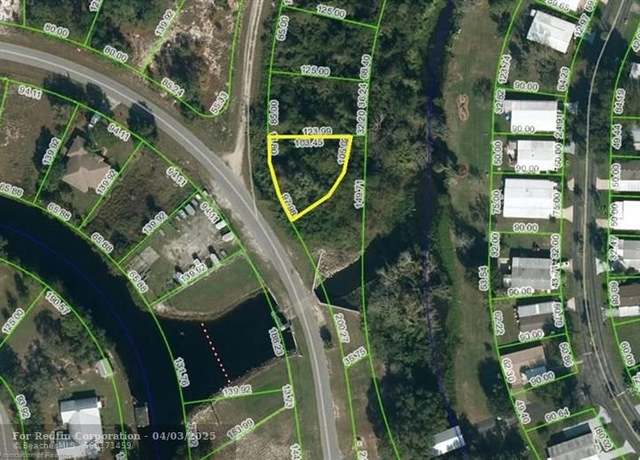 Property at 1157 Peachtree Dr, FL 33852
