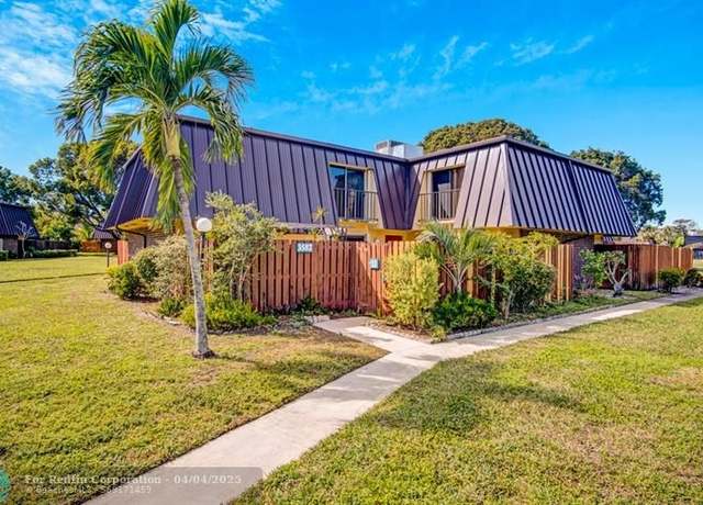 Property at 3582 Silver Lace Ln #33, Boynton Beach, FL 33436, 3 beds, 2.5 baths
