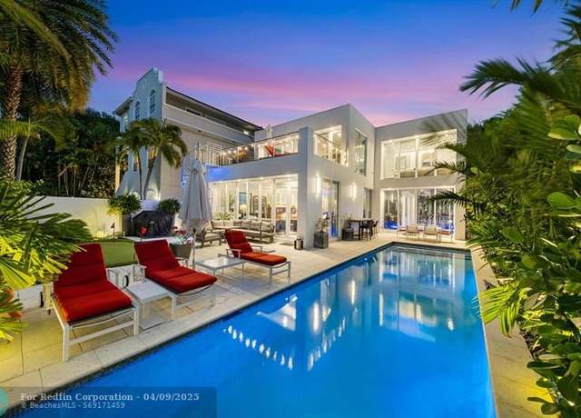 Property at 1312 SE 2nd St, Fort Lauderdale, FL 33301, 4 beds, 4.5 baths