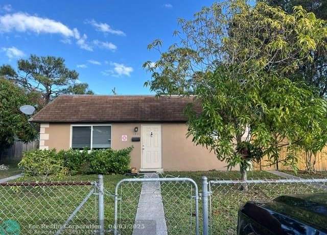 Property at 1200 NW 3 Ave, Fort Lauderdale, FL 33311, 5 beds, 3 baths